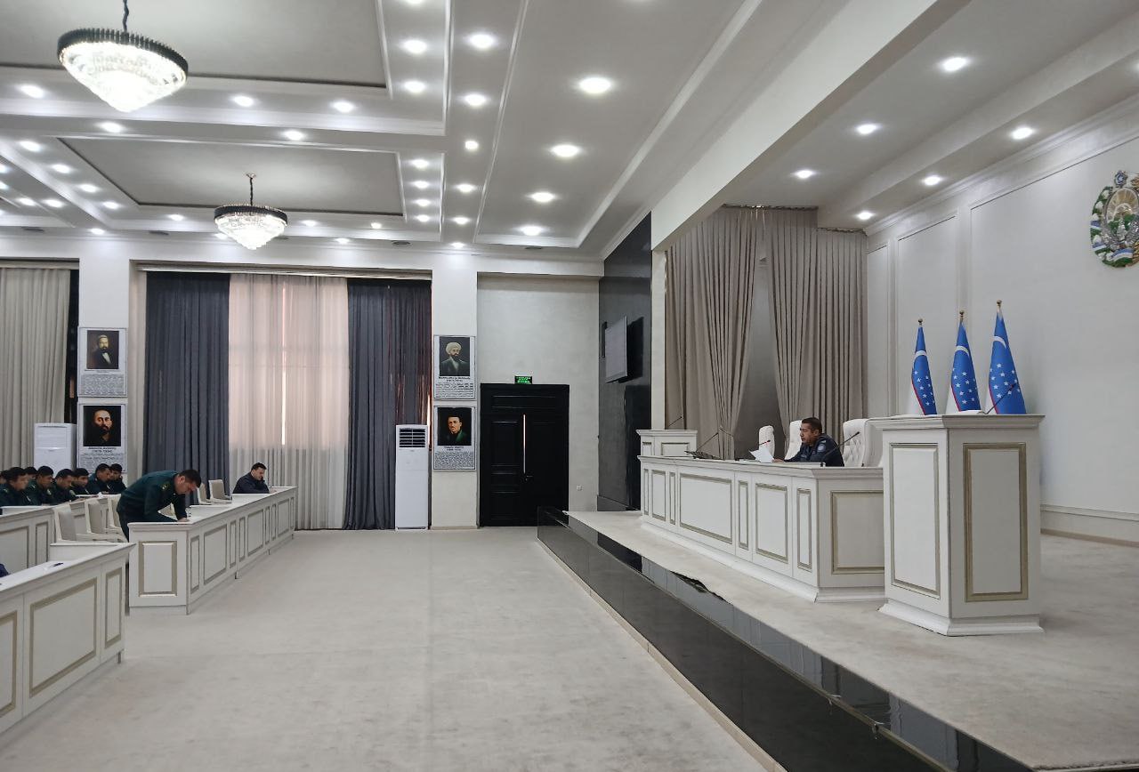 Вояга етмаганлар  ва ёшлар жиноятчилиги муҳокама этилди