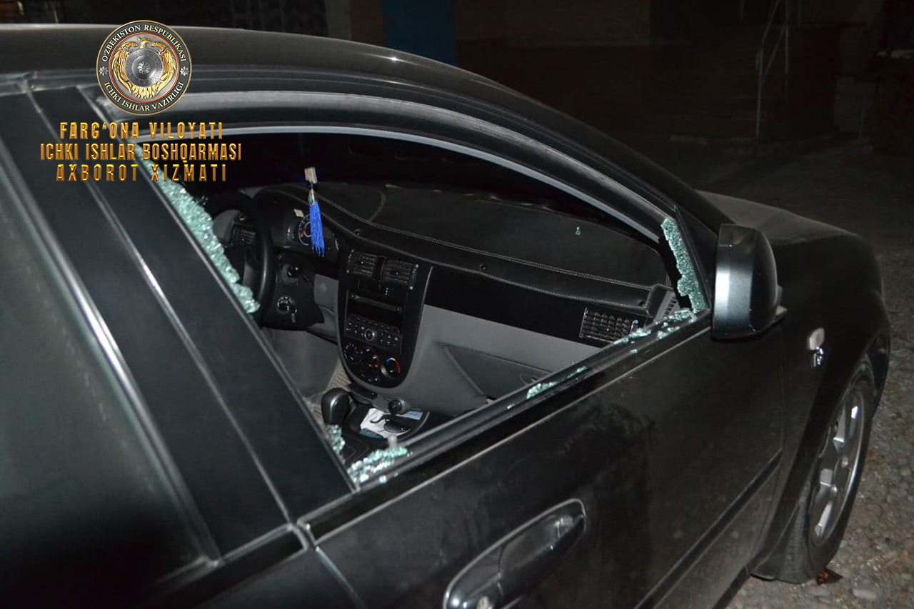 В Фергане задержаны лица, совершавшие кражи, разбивая окна оставленных без присмотра автом…