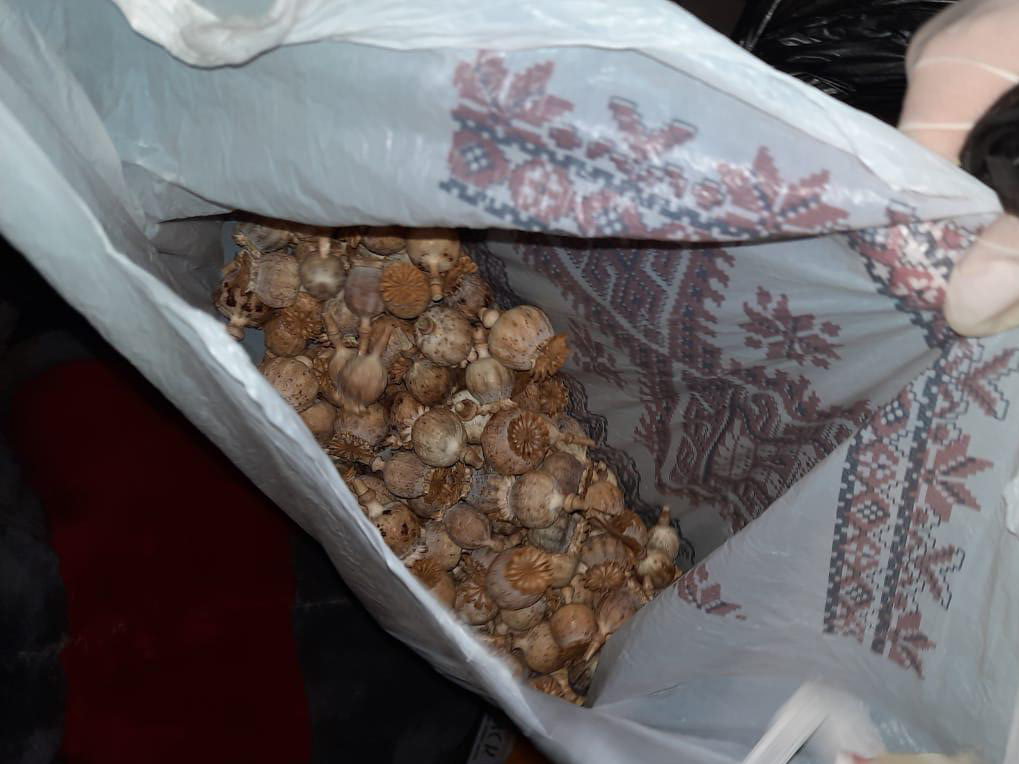 В Куштепинском районе в печи нашли “наркотики”